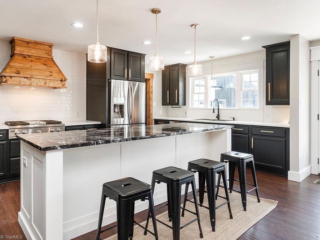 1625 Haystack Lane Burlington, NC 27217 - Photo 8 of 50