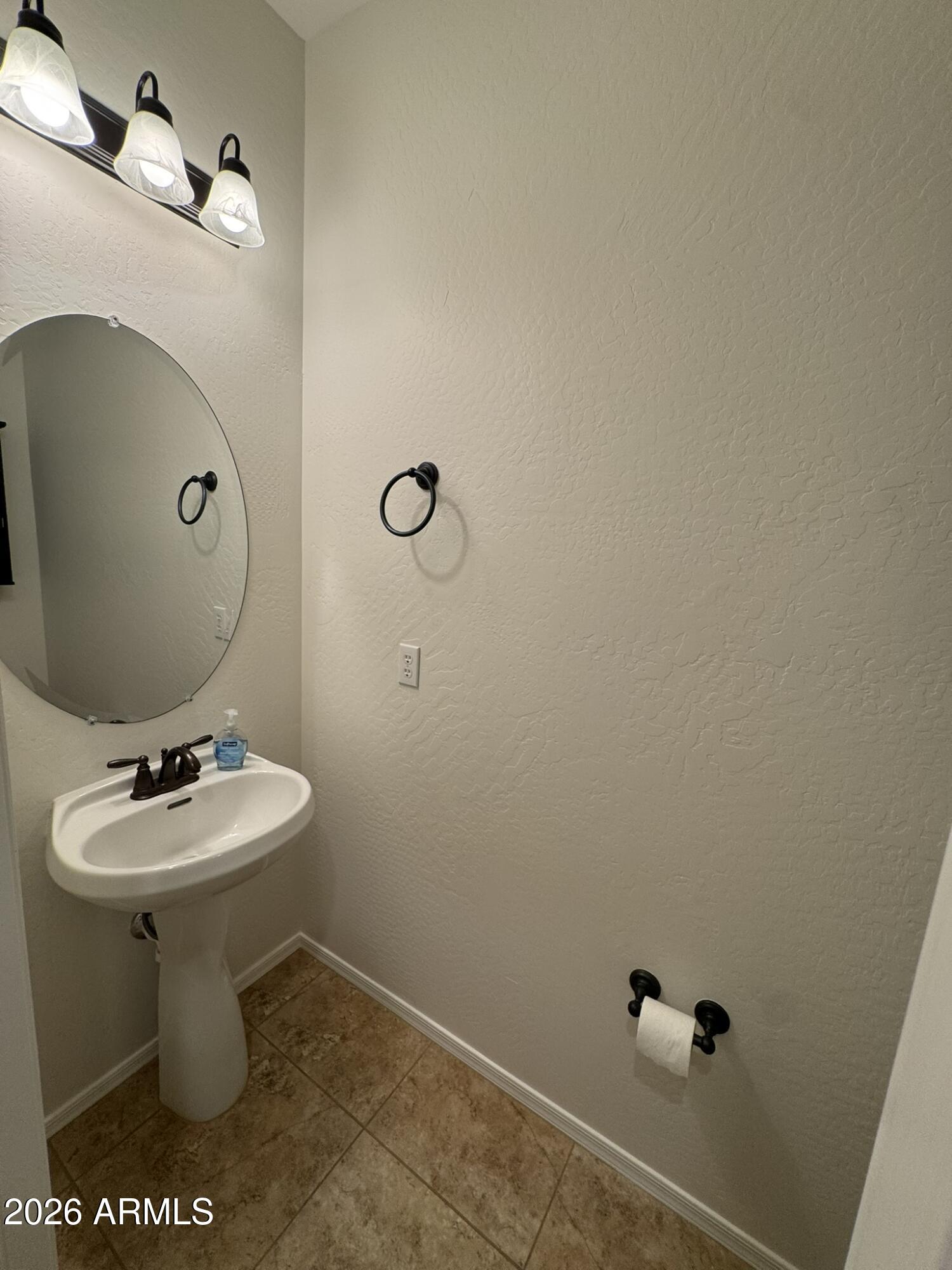 4621 East Blue Sage Road Gilbert, AZ 85297 - Photo 19 of 28 IMG_2169