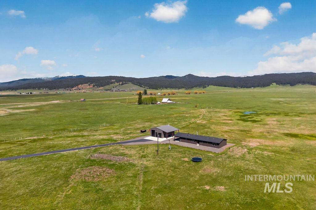 13100 Farm To Market Road Donnelly, ID 83615 - Photo 7 of 50