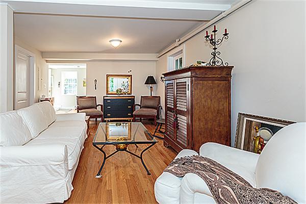 58 Mishawum Road, Unit 3 Woburn, MA 01801 - Photo 6 of 28 Gallery Image 6