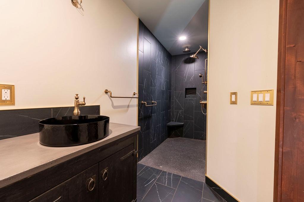 17841 Blue Ridge Road Nevada City, CA 95959 - Photo 8 of 53