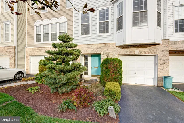 $450,000 | 327 Rockmeade Drive, Wilmington, DE 19810