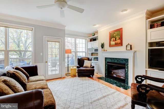 $450,000 | 327 Rockmeade Drive, Wilmington, DE 19810