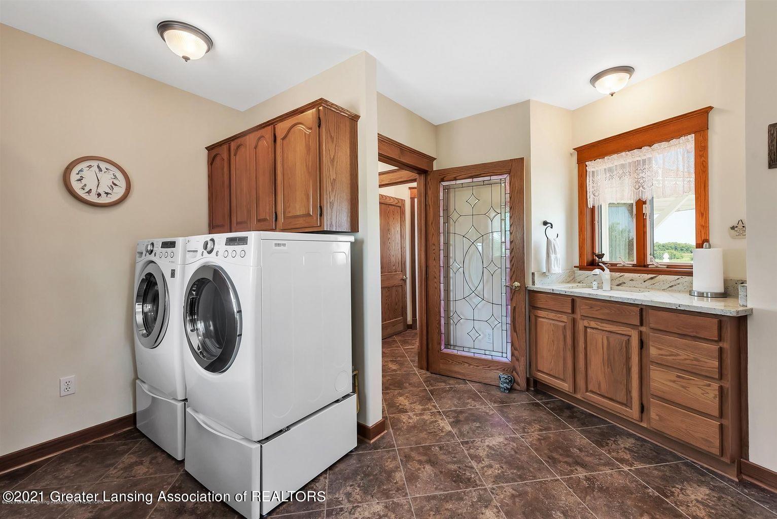 9739 Mt Hope Road Carson City, MI 48811 - Photo 22 of 46 20200821191305301608000000-o