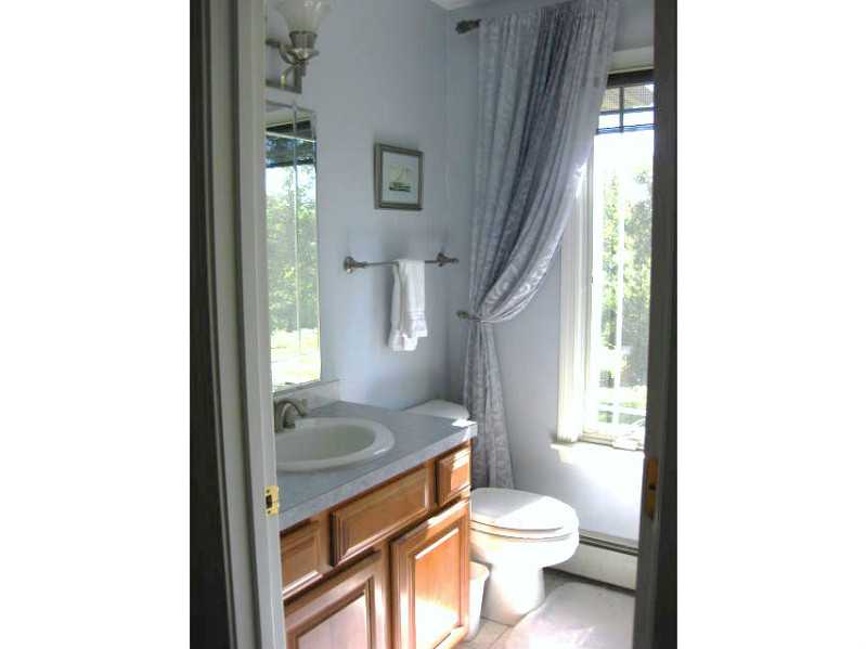 108 Dye Hill Road Hopkinton, RI 02832 - Photo 10 of 12 Bathroom.