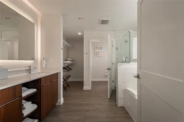 $184,900 | 14501 Grove Resort Avenue, Unit 2535, Winter Garden, FL 34787