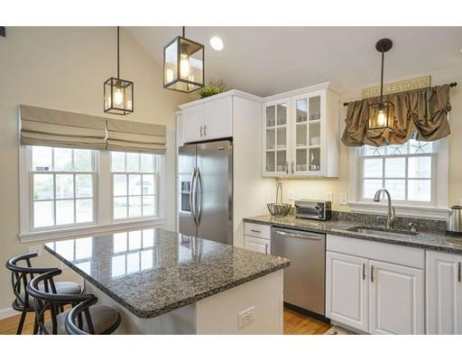 852 Ocean Street Marshfield, MA 02050 - Photo 6 of 29 Gallery Image 6