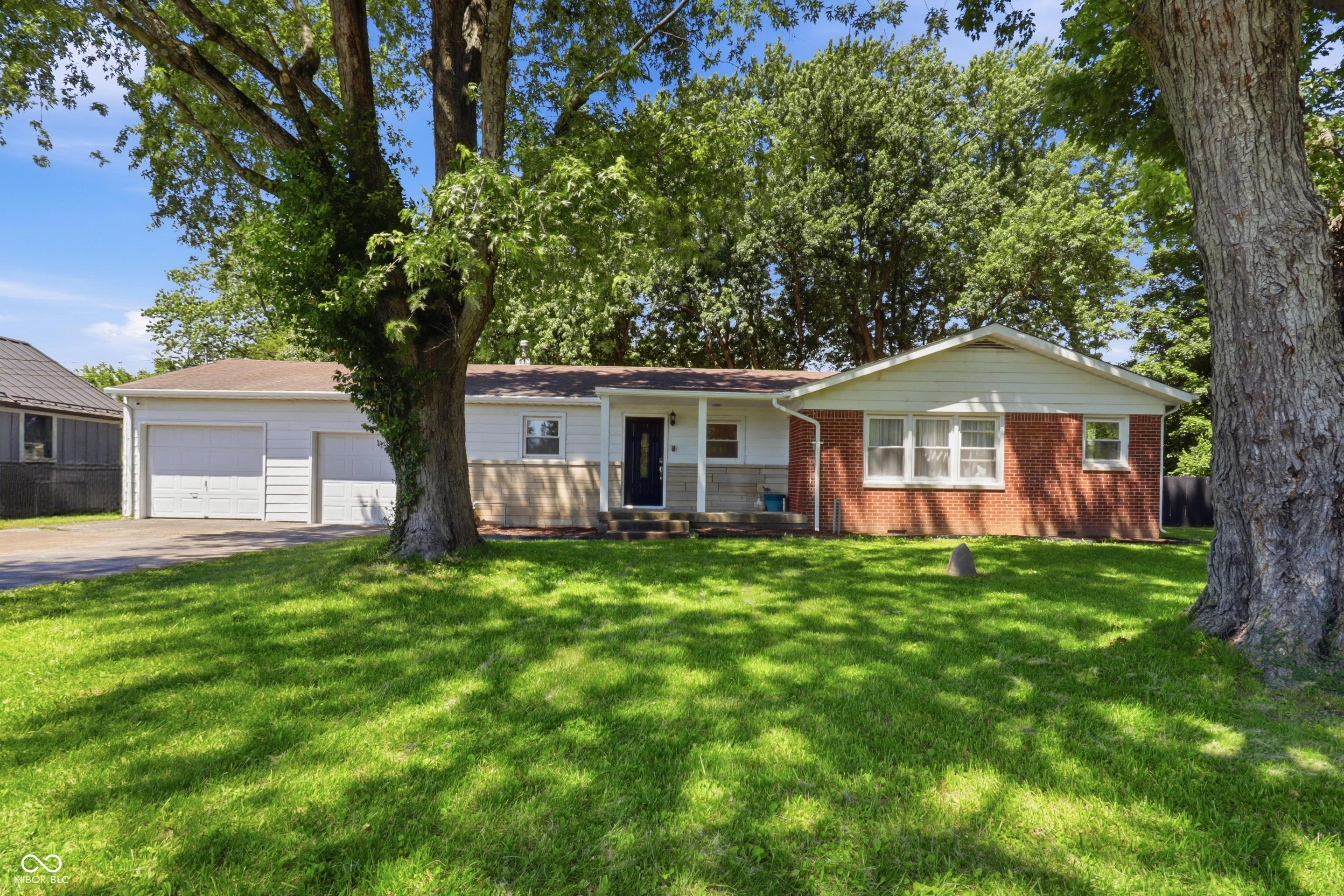 5116 North Raceway Road Indianapolis, IN 46234 - Photo 1 of 62