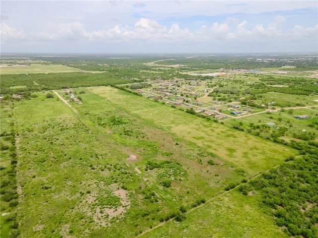 $52,000 | 7906 Carol (lot 7) Lane, Sinton, TX 78387