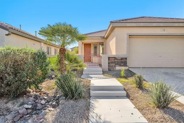 $2,000 | 2105 Turtle Beach Avenue, North Las Vegas, NV 89081