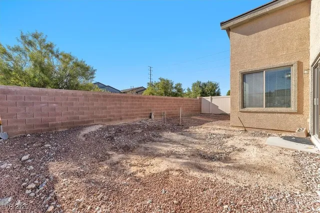$2,000 | 2105 Turtle Beach Avenue, North Las Vegas, NV 89081
