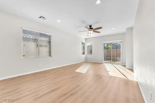 $2,000 | 2105 Turtle Beach Avenue, North Las Vegas, NV 89081