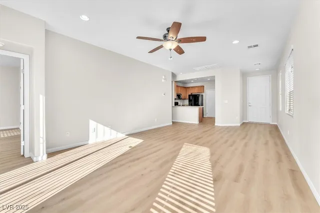 $2,000 | 2105 Turtle Beach Avenue, North Las Vegas, NV 89081