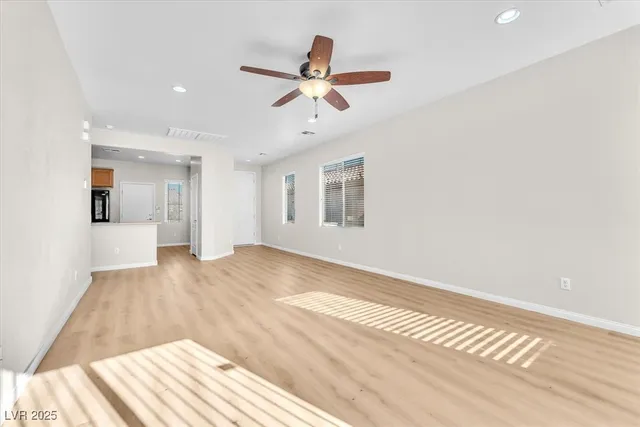 $2,000 | 2105 Turtle Beach Avenue, North Las Vegas, NV 89081