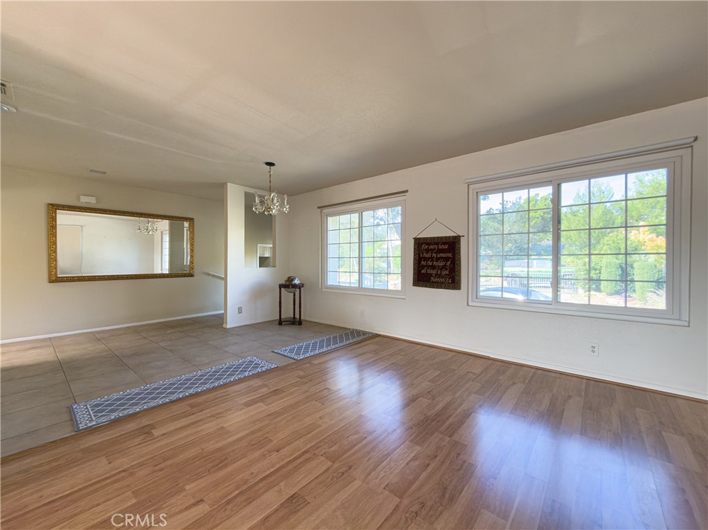 11337 Caprice Place Escondido, CA 92026 - Photo 12 of 34