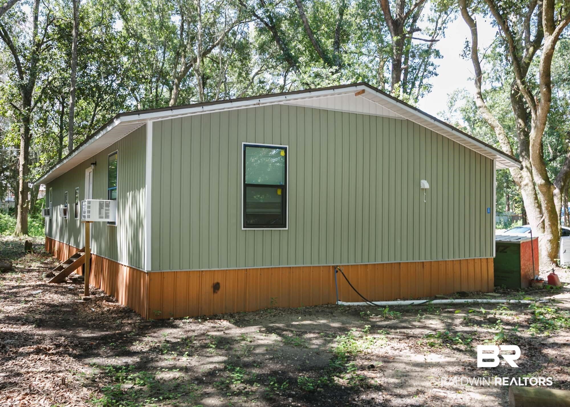 11998 Workman Avenue Foley, AL 36535 - Photo 6 of 59 View of property exterior