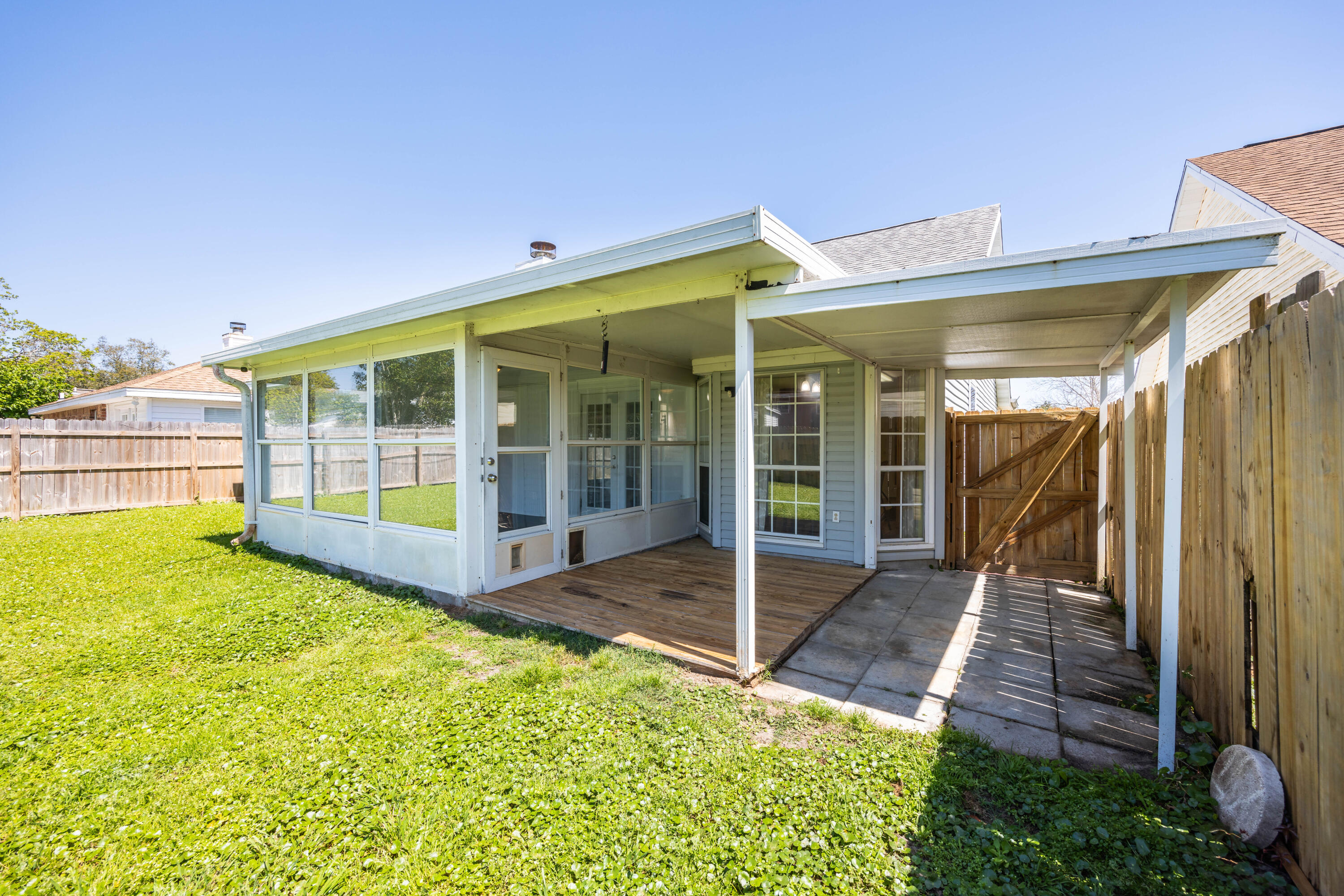 39 Pine Ridge Trace Destin, FL 32541 - Photo 28 of 42 a house view with a outdoor space