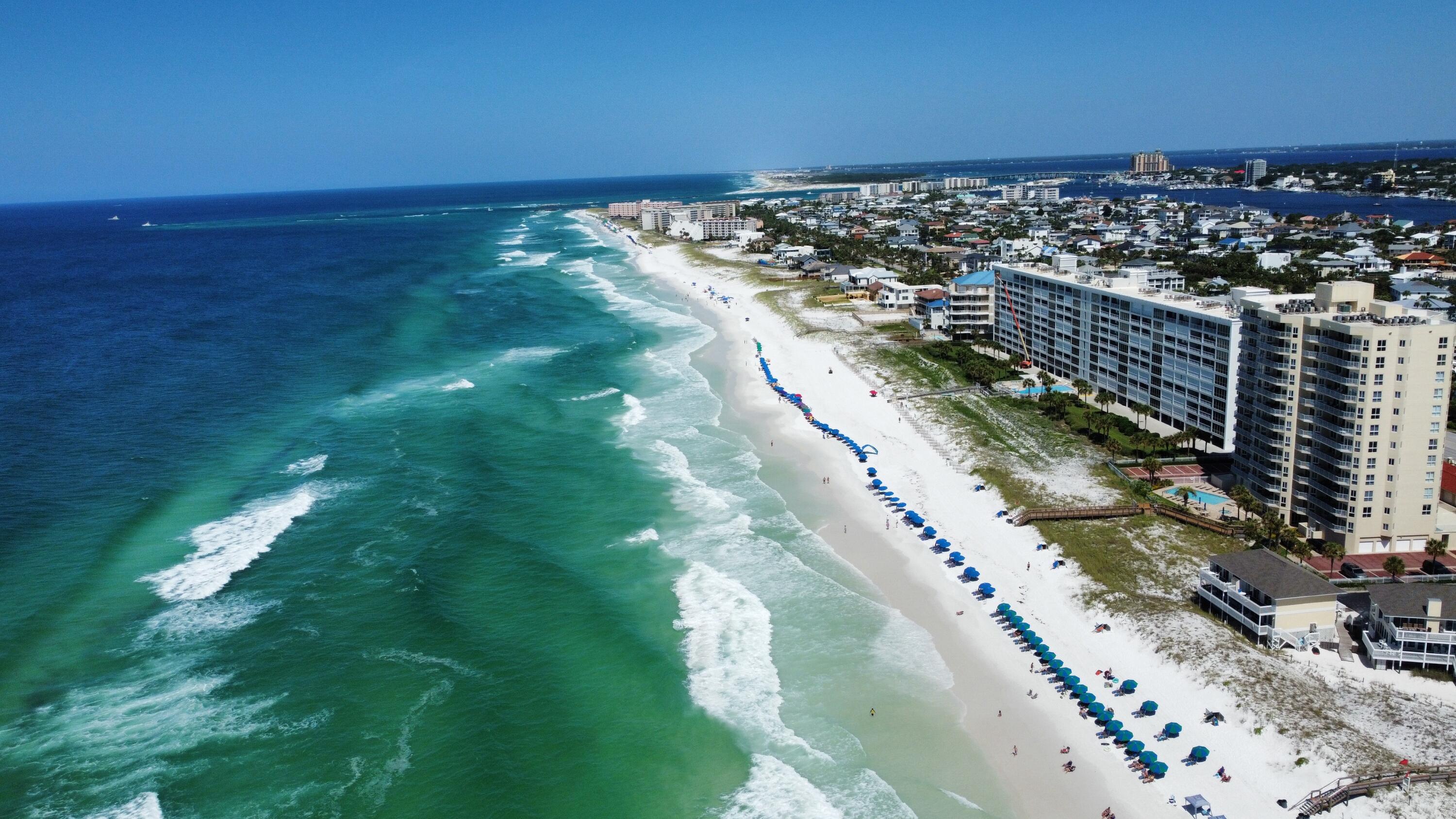 39 Pine Ridge Trace Destin, FL 32541 - Photo 40 of 42 a view of a city with an ocean