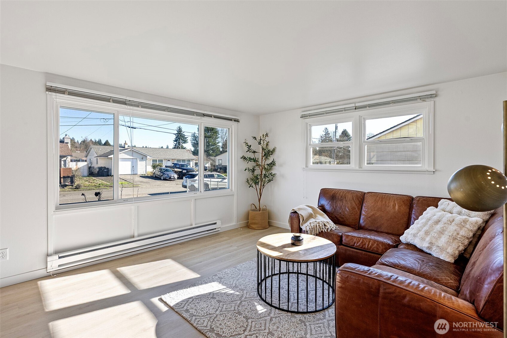 3021 Crane Avenue Bremerton, WA 98310 - Photo 3 of 23