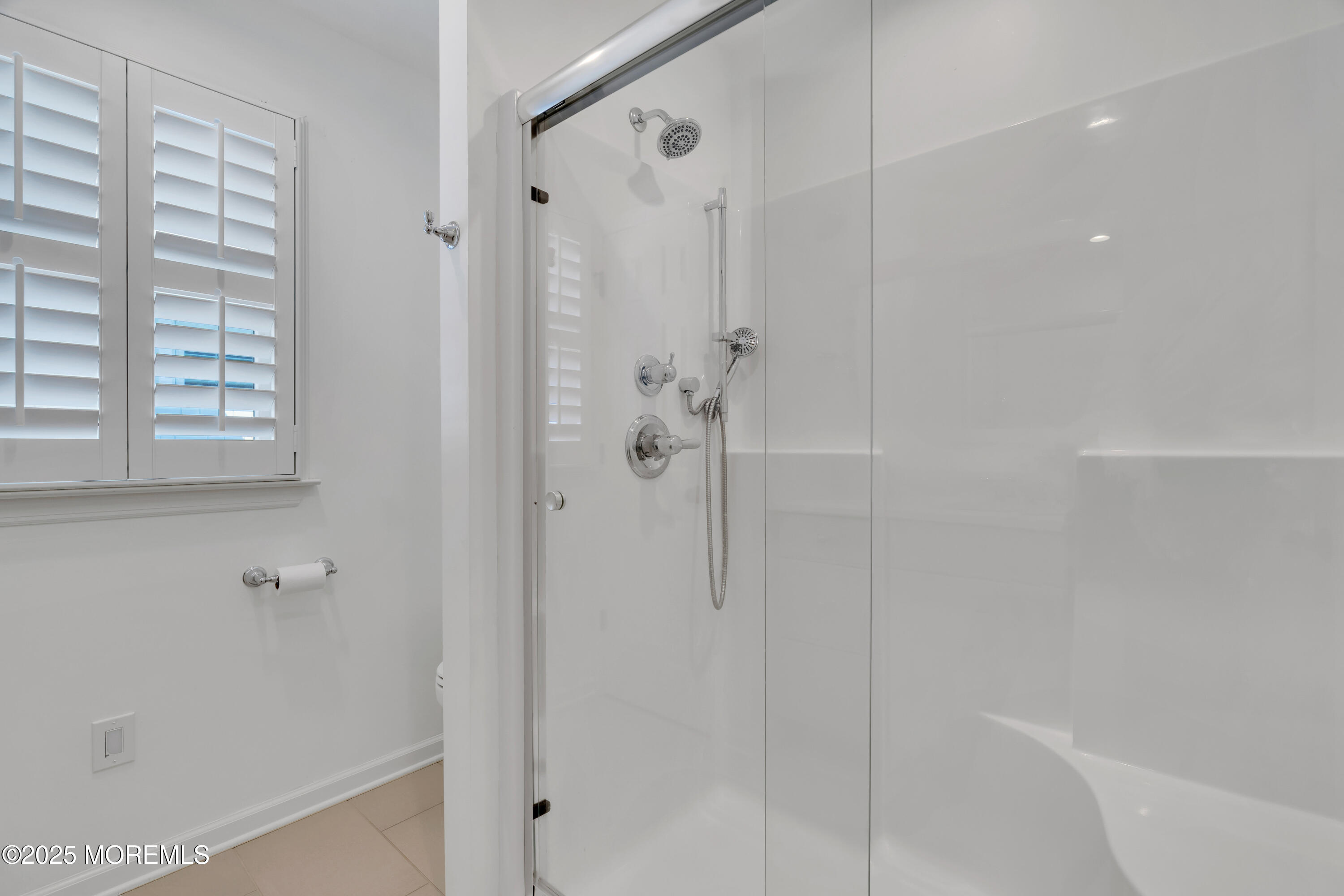 312 Woodland Road Point Pleasant Beach, NJ 08742 - Photo 34 of 52 a bathroom with a shower