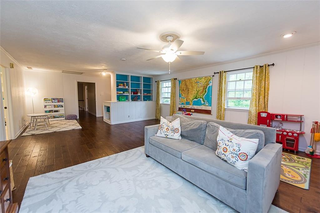 12110 Gray Road Carmel, IN 46033 - Photo 17 of 33 Gallery Image 17
