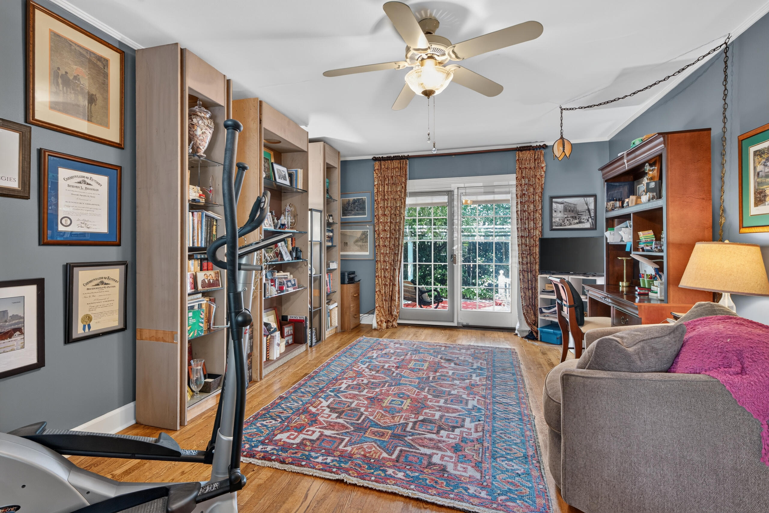 1566 Tates Creek Road Lexington, KY 40502 - Photo 29 of 46 1566tates29