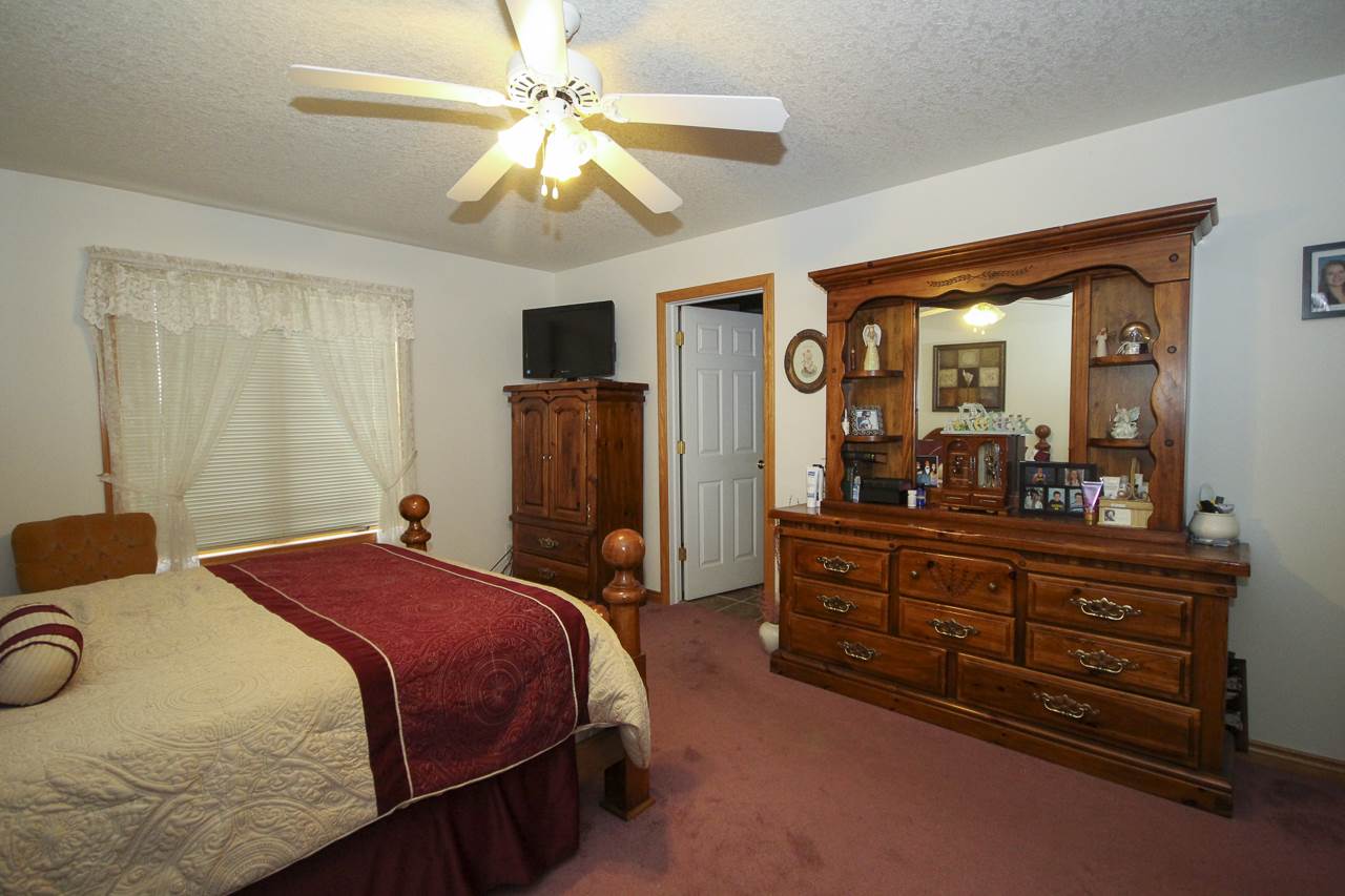 1167 East Blanchard Road Shepherd, MI 48883 - Photo 19 of 44 1880450-18.JPG