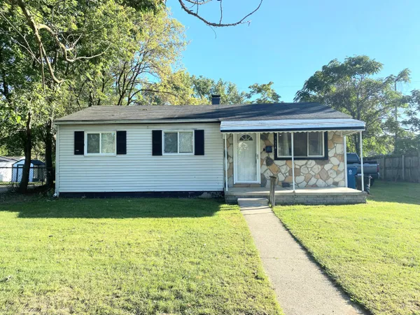 $1,800 | 1654 Wiard Boulevard, Ypsilanti, MI 48198