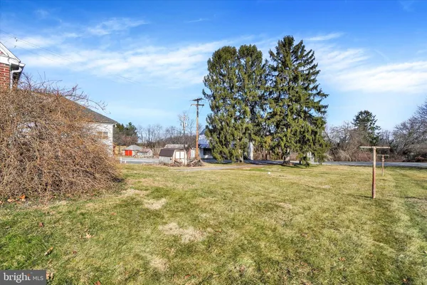 $279,900 | 1527 East Main Street, New Park, PA 17352