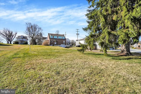 $279,900 | 1527 East Main Street, New Park, PA 17352