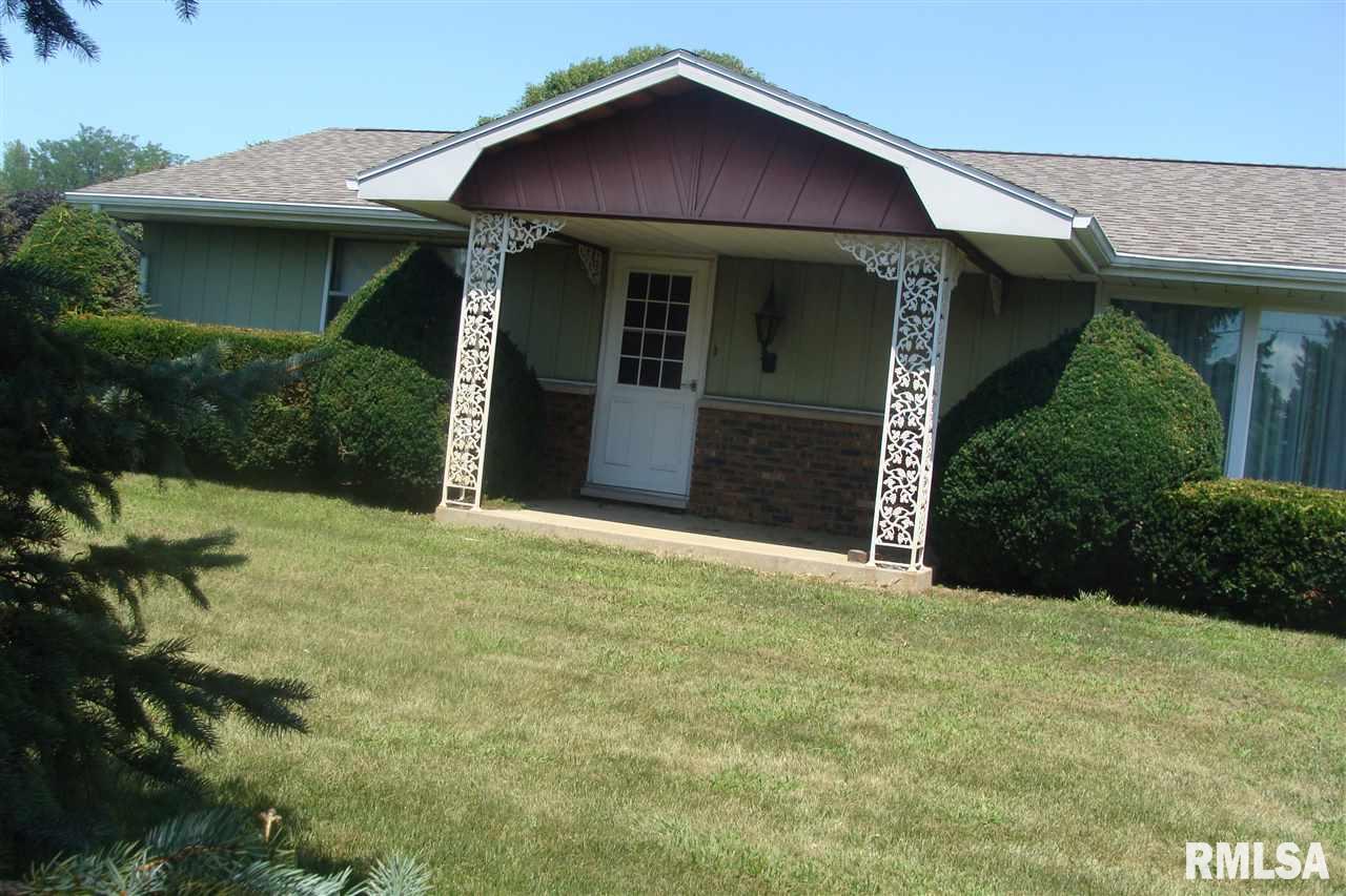 710 North Quarry Road Trivoli, IL 61569 - Photo 3 of 19