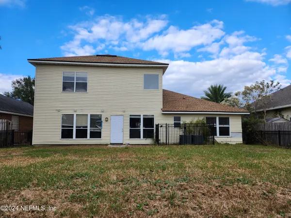 $270,750 | 9194 Prosperity Lake Drive, Jacksonville, FL 32244