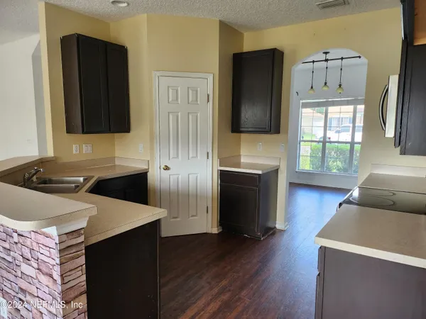 $270,750 | 9194 Prosperity Lake Drive, Jacksonville, FL 32244