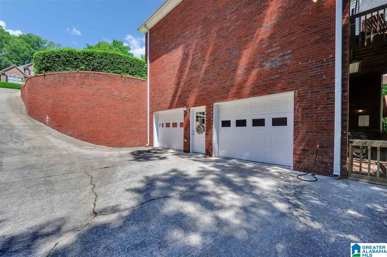 1159 Rushing Parc Drive Birmingham, AL 35244 - Photo 6 of 34