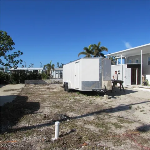 $129,999 | 5004 Gulfgate Lane, St. James City, FL 33956