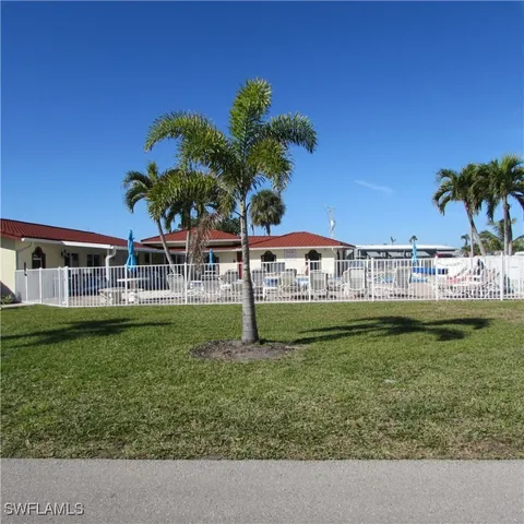 $129,999 | 5004 Gulfgate Lane, St. James City, FL 33956