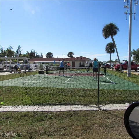 $129,999 | 5004 Gulfgate Lane, St. James City, FL 33956