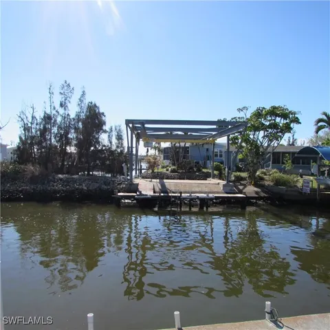 $129,999 | 5004 Gulfgate Lane, St. James City, FL 33956