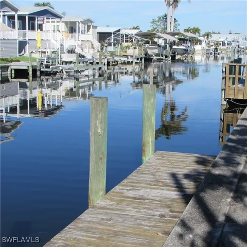 $129,999 | 5004 Gulfgate Lane, St. James City, FL 33956