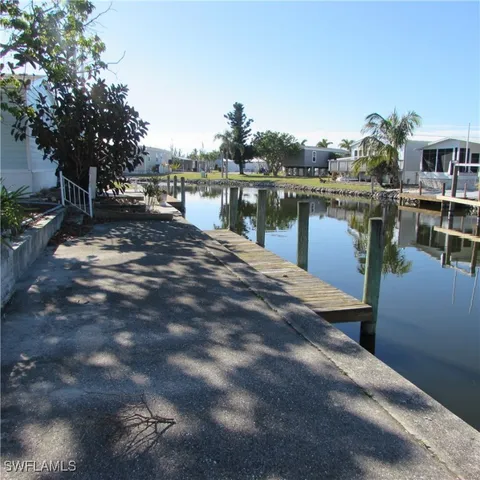 $129,999 | 5004 Gulfgate Lane, St. James City, FL 33956