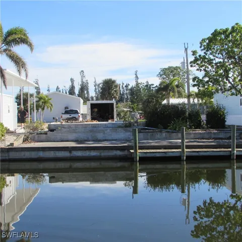 $129,999 | 5004 Gulfgate Lane, St. James City, FL 33956