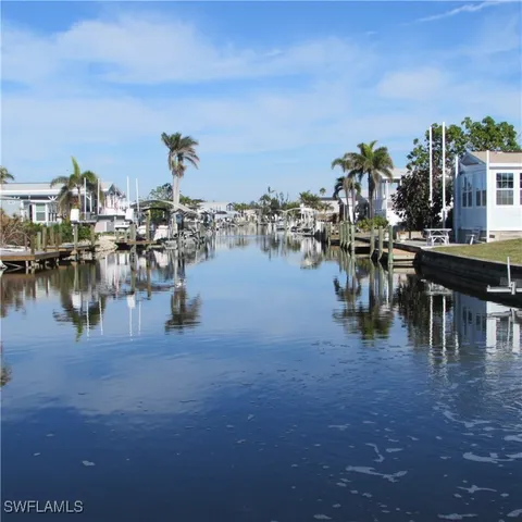 $129,999 | 5004 Gulfgate Lane, St. James City, FL 33956