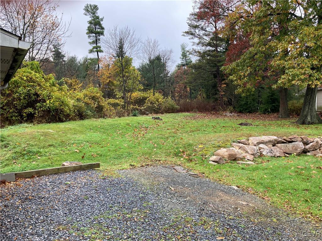4075 Fireline Road Palmerton, PA 18071 - Photo 6 of 18 Gallery Image 6