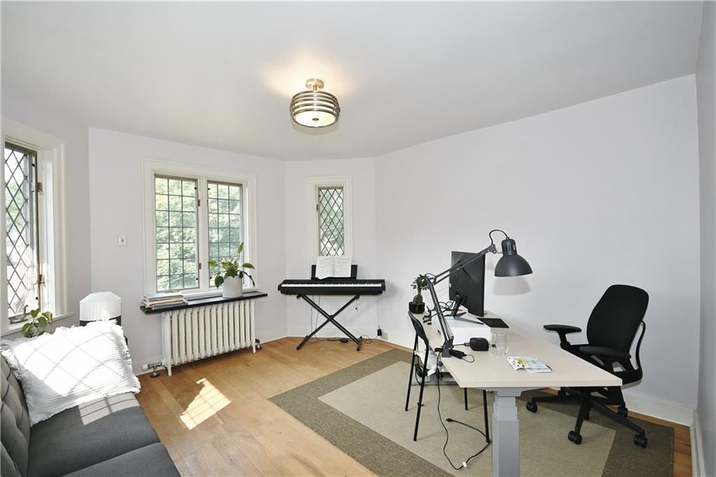 5462 Kipling Road Pittsburgh, PA 15217 - Photo 29 of 40 Gallery Image 29