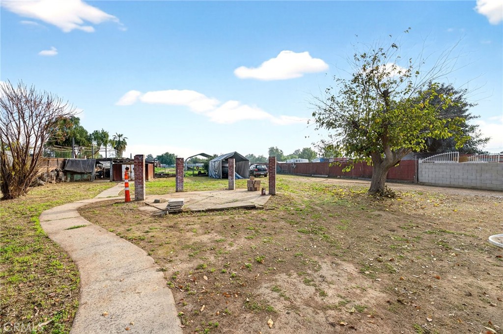 4153 North Webster Avenue Perris, CA 92571 - Photo 37 of 49 a view of a outdoor space
