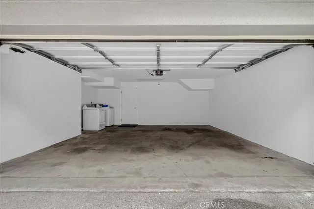 a view of a garage