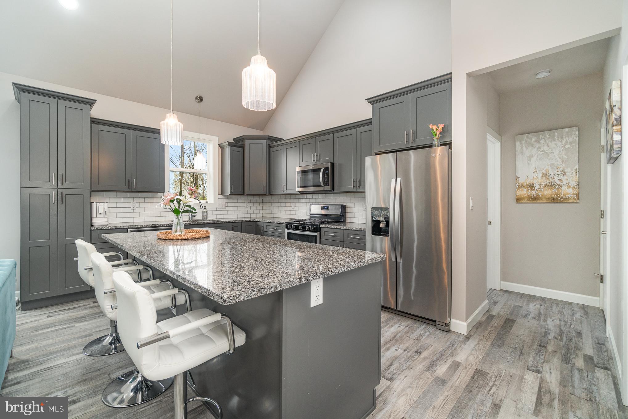 913 Dunbar Road Carlisle, PA 17013 - Photo 7 of 31 Gallery Image 7