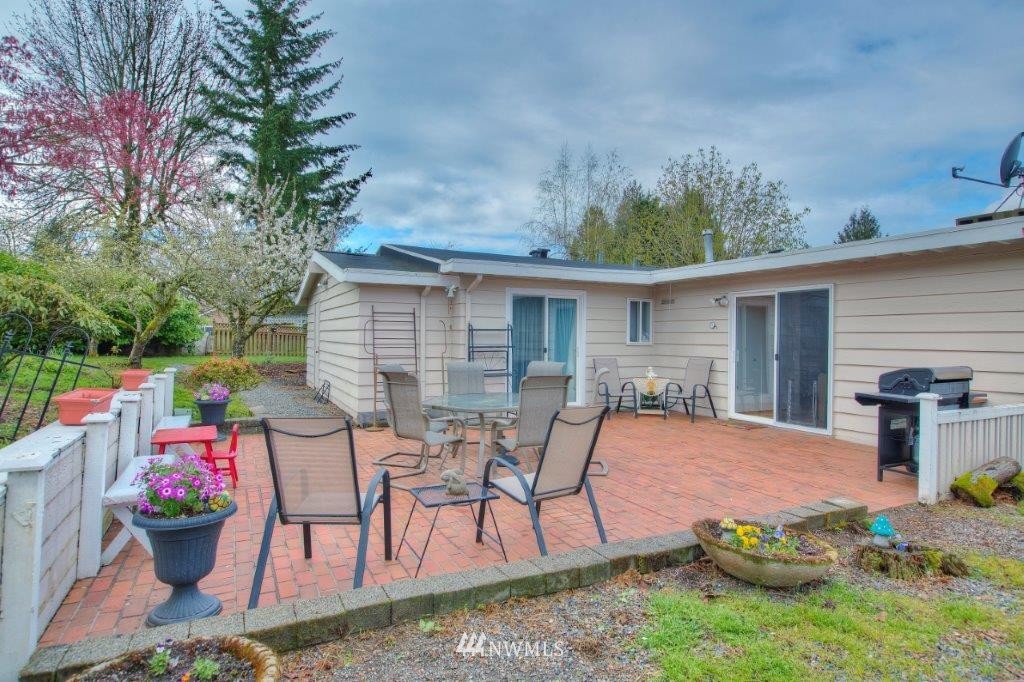 617 South 26th Court Renton, WA 98055 - Photo 16 of 16