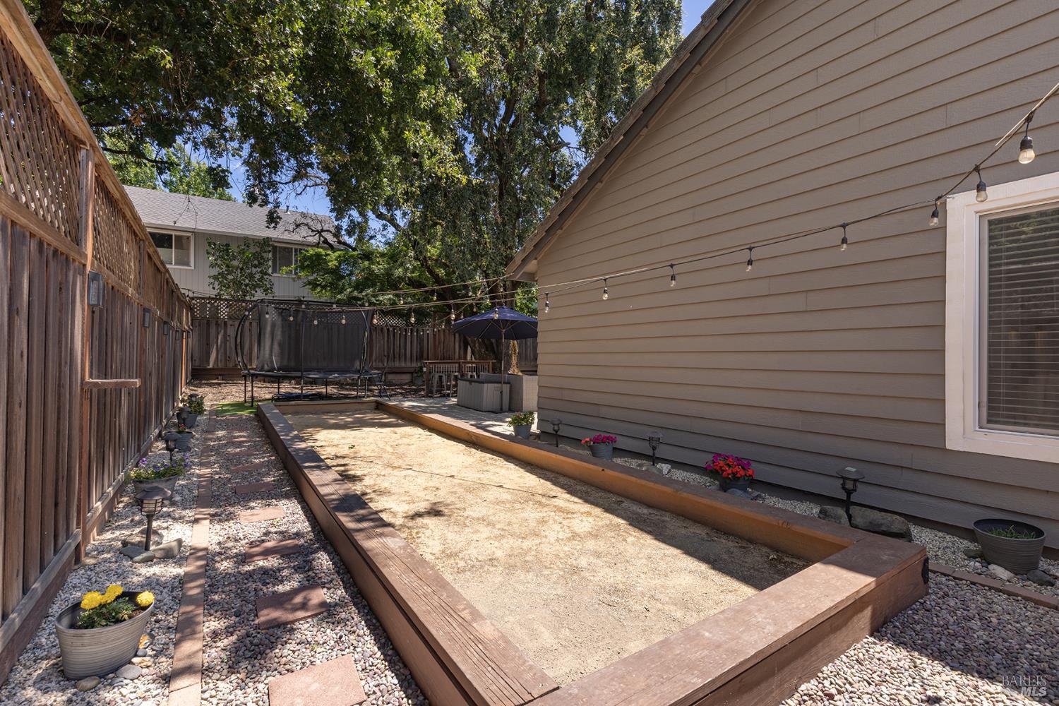 355 Pollard Way Windsor, CA 95492 - Photo 7 of 26