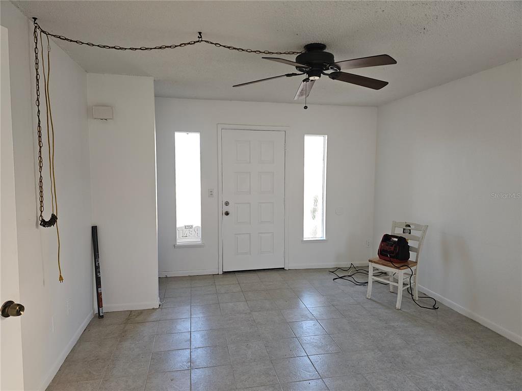 2156 19th Avenue Southwest Largo, FL 33774 - Photo 6 of 20